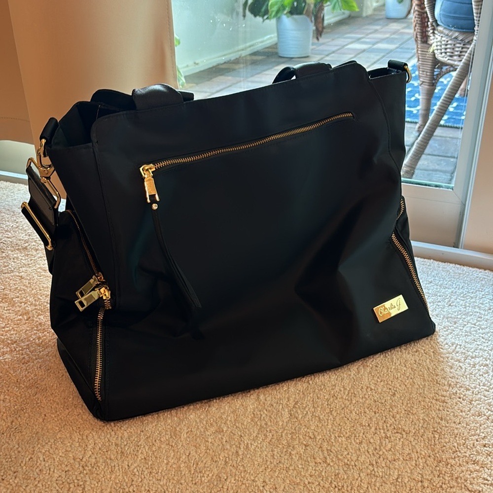 Charlie G Breast Pump Bag - Black - The New Yorker - New without tags - 18x14